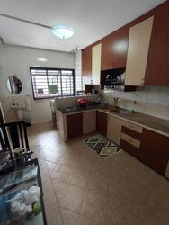 Blk 836 Yishun Street 81 (Yishun), HDB Executive #616020011